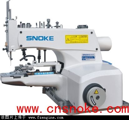 调解专班一方面耐心安抚家属情绪；另一方面