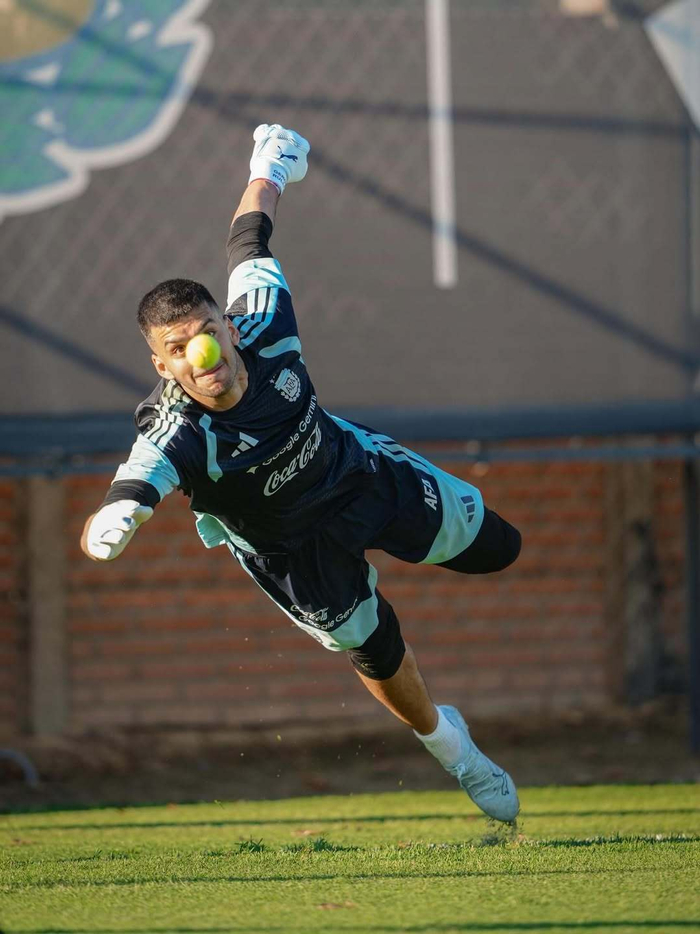 阿根廷国家队备战世界杯迎战毛里塔尼亚首战训